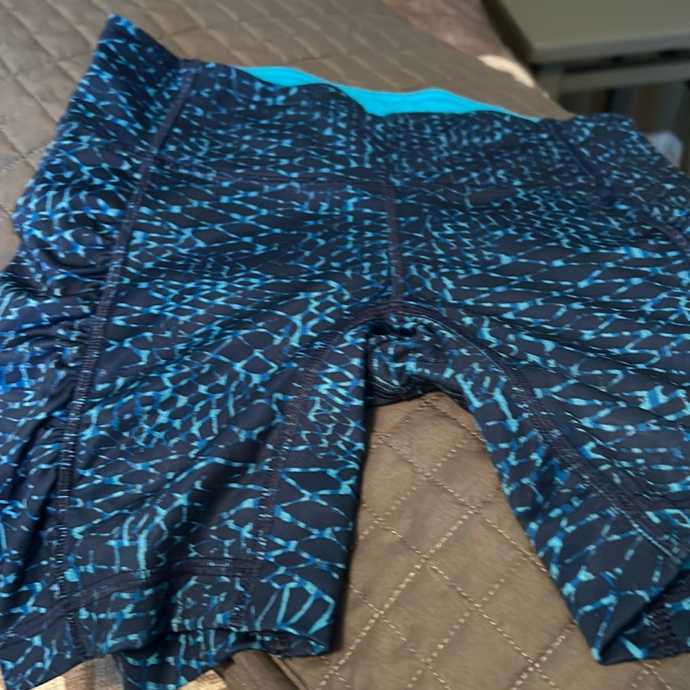 Lululemon biker shorts. Sz 2